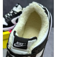Кроссовки Nike SB Dunk Low Panda Black White с мехом