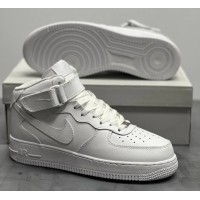 Кроссовки Nike Air Force 1 Mid White с мехом