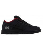 Supreme x Nike SB Dunk Low Black Red