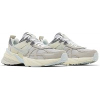 Nike V2K Run Light Bone Iron Ore