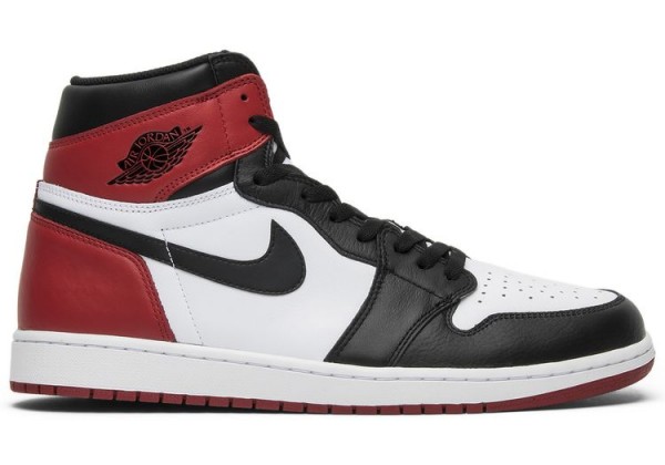 Кроссовки Nike Air Jordan 1 Retro High OG Black Toe