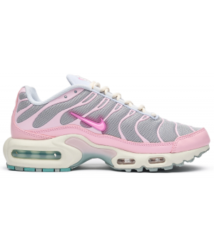 Nike Air Max Plus Paw Print