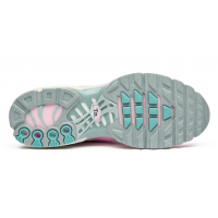 Nike Air Max Plus Paw Print