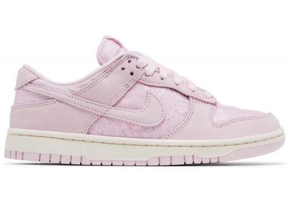 Nike Dunk Low Lace Pack Regal Pink