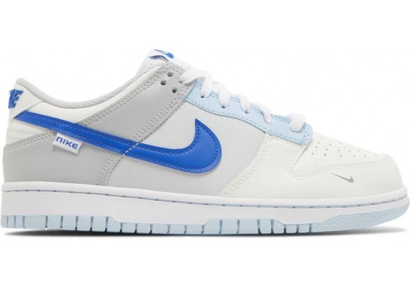 Nike Dunk Low Ivory Hyper Royal