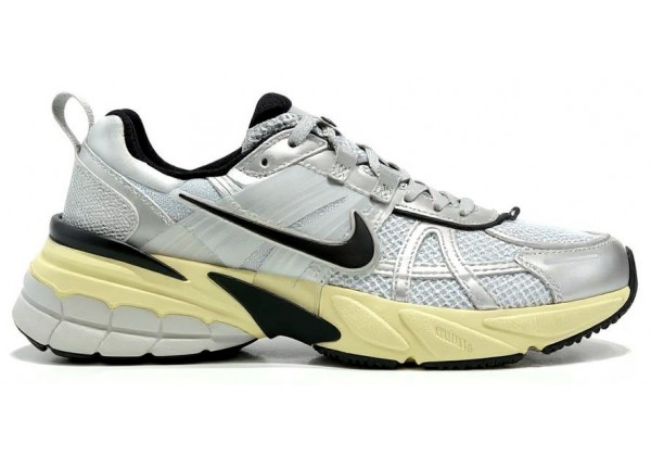 Nike V2K Run Silver Black