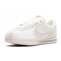 Nike Cortez Valentine's Day 2025