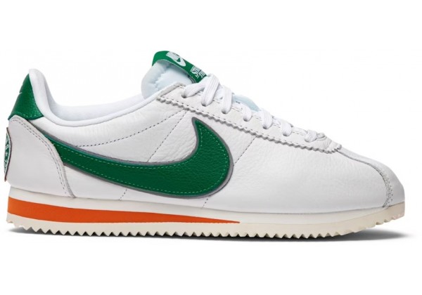 Nike Cortez x Stranger Things Hawkins High School