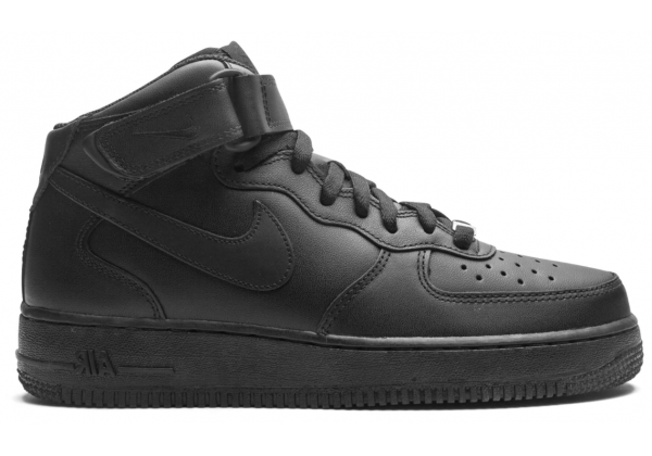 Nike Air Force 1 Mid '07 Triple Black с мехом