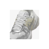 Nike V2K RunTekk Metallic Silver
