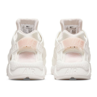 Nike Air Huarache White Pink