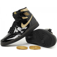 Nike кроссовки Air Jordan 1 Retro Black Metallic Gold черные с золотым