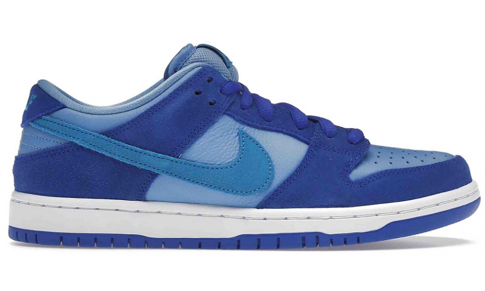 Nike low blue. Nike Air Force 1 SB Dunk Low Blue Raspberry. Nike SB Dunk синие. Nike SB Dunk Blue Raspberry. Nike Dunk Low Blue.