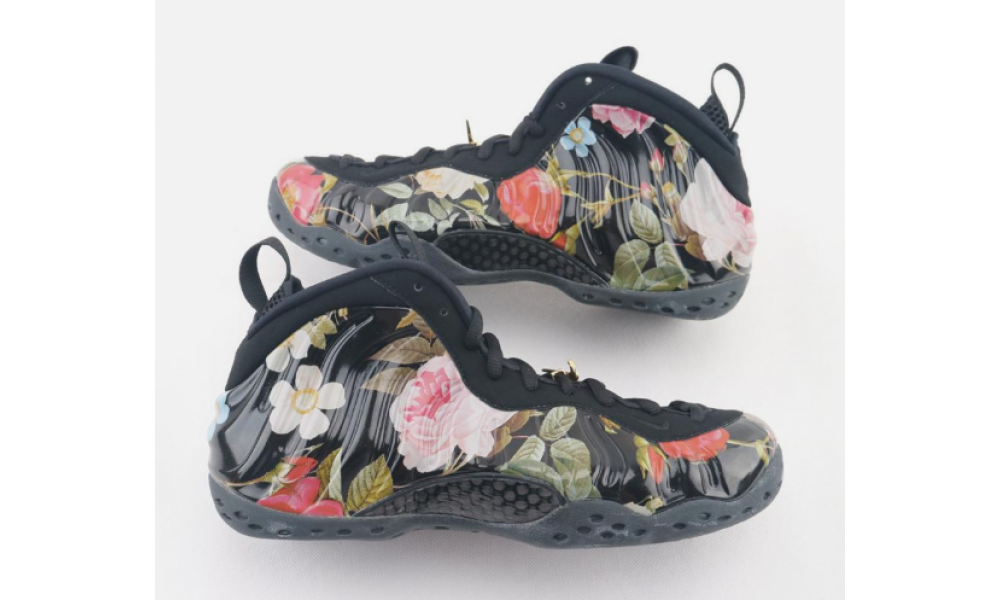 nike air foamposite 1 floral women's shoe