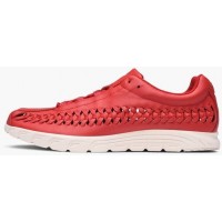 Nike Mayfly Woven Red