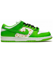 Nike Supreme Dunk Low OG SB QS Mean Green 2021