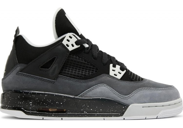 Кроссовки Nike Air Jordan 4 Retro серый с черным