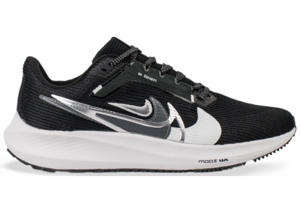 Nike Pegasus 40 Black White