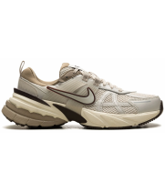 Nike V2K Run Light Orewood Brown