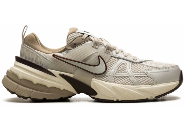 Nike V2K Run Light Orewood Brown