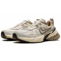 Nike V2K Run Light Orewood Brown