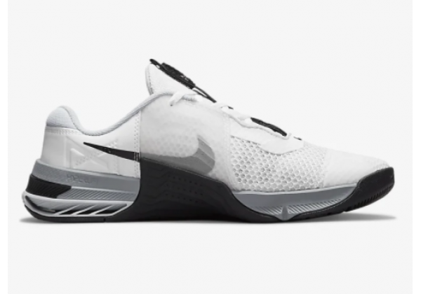 Кроссовки Nike Metcon 7 черно-белые