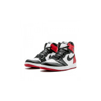 Кроссовки Nike Air Jordan 1 Retro High OG Black Toe зимние
