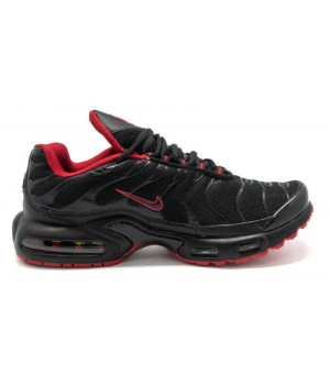 Кроссовки Nike Air Max Plus черные с красным