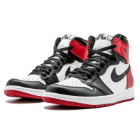 Кроссовки Nike Air Jordan 1 Retro High OG Black Red Toe