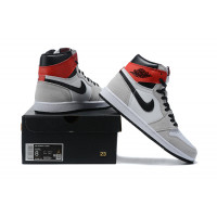 Nike Air Jordan 1 Retro High OG "Smoke Grey" 